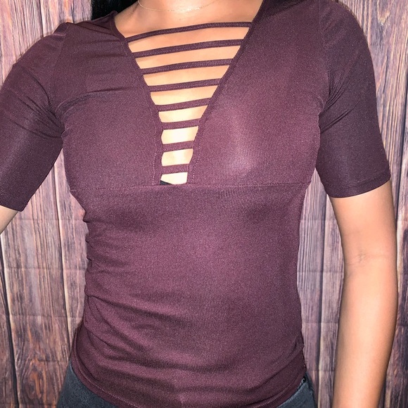 H&M 1/2 Sleeve Slim-Fit Tops - Picture 2 of 7